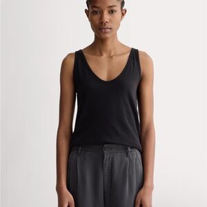 Everlane  - The Air Cami